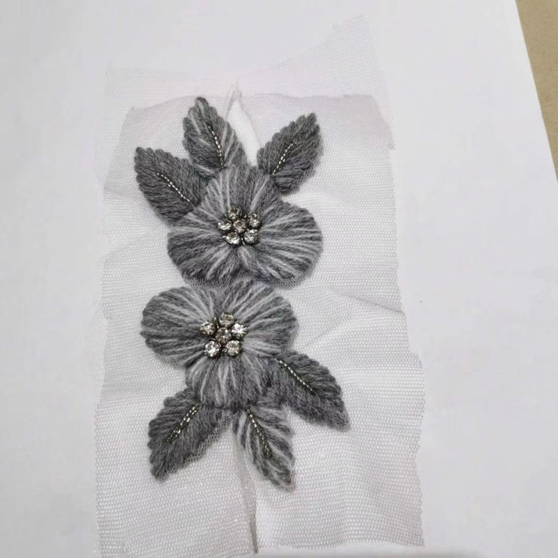 Fashion Style Lovely Embroidered 3D Flower Patches for Clothing Wedding Dress Accessories