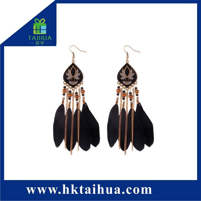 Long Leather Tassel Earring with Charm Pendant Drop for Women Party Accessory