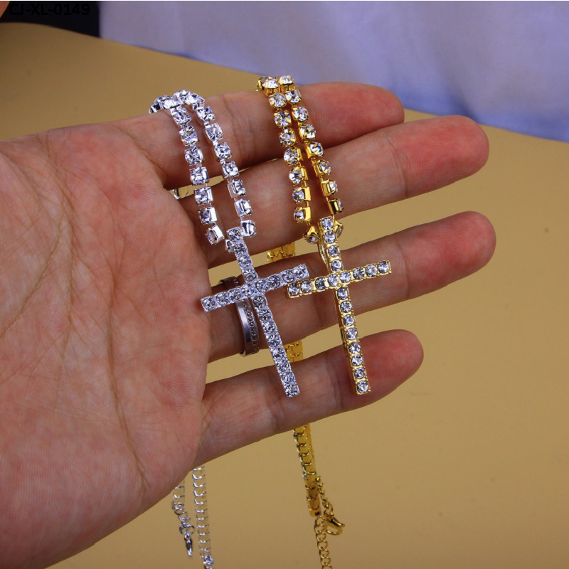 New Jesus Cross Necklace with Diamond Christian Religious Belief Rhinestone Pendant Choker