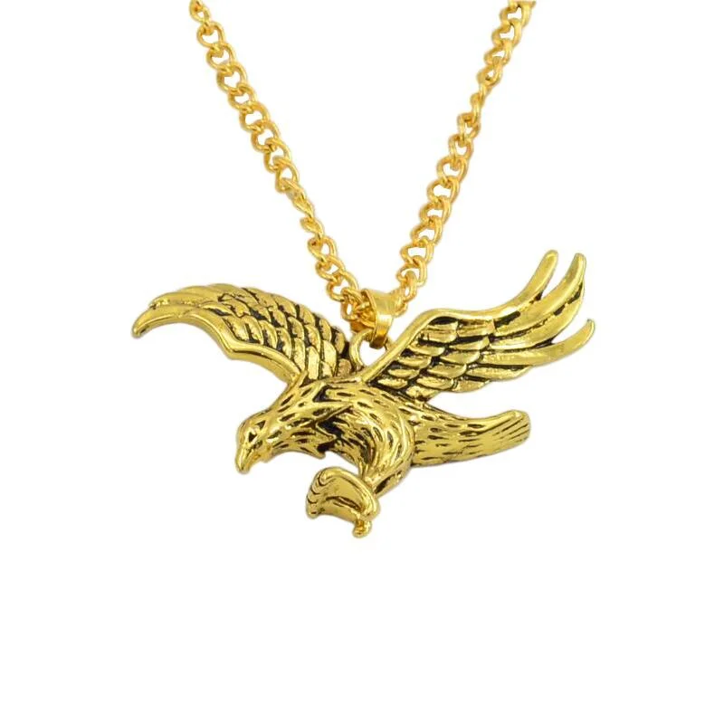 Hot Sale Return Fashion Retro Hawk Bird Pendant Jewelry Stainless Steel Necklace Man Necklace