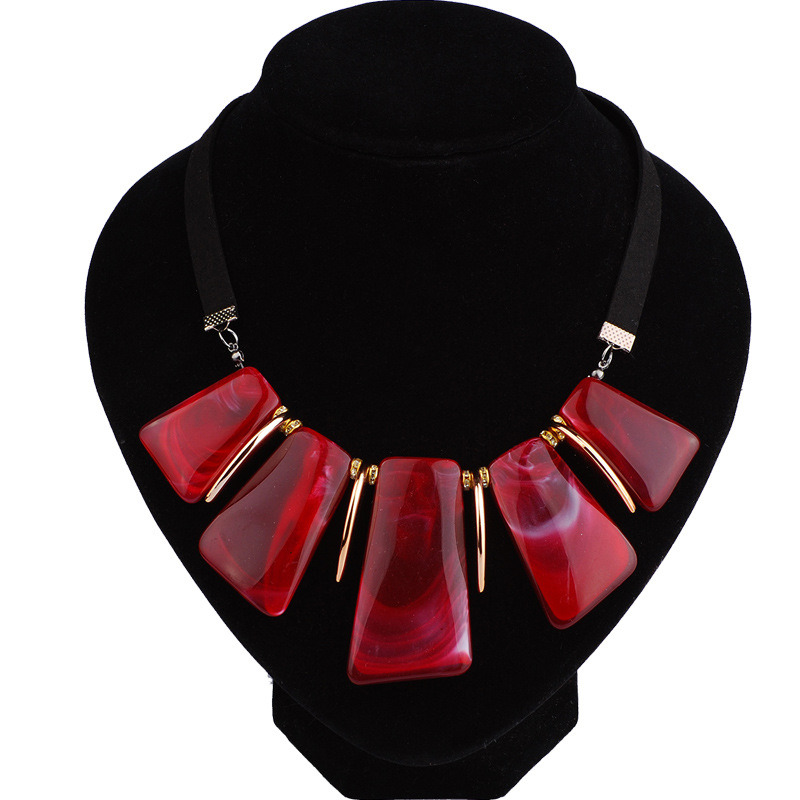 Latest Geometric Acrylic Resin Jewelry Necklace Ladies