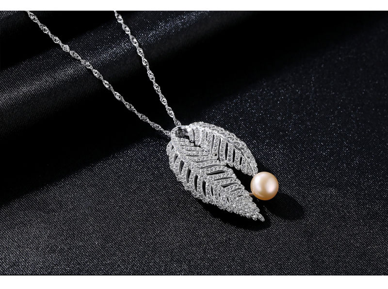 Design Cubic Zirconia Double Leaves Freshwater Pearl Silver Pendant Necklaces