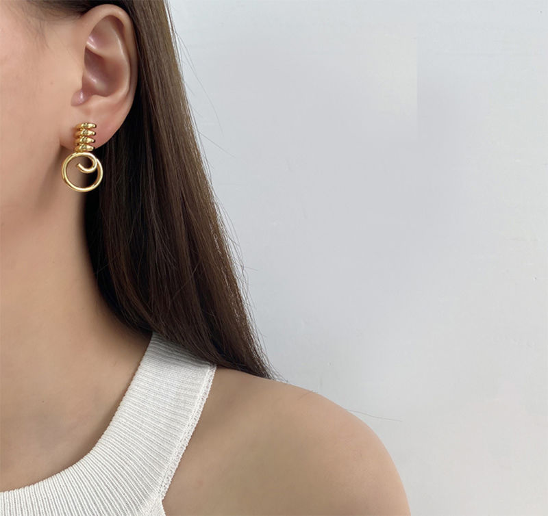 Wholesale Fashion Women Silver/Brass Stud Earring Jewelry Concise Style Earring
