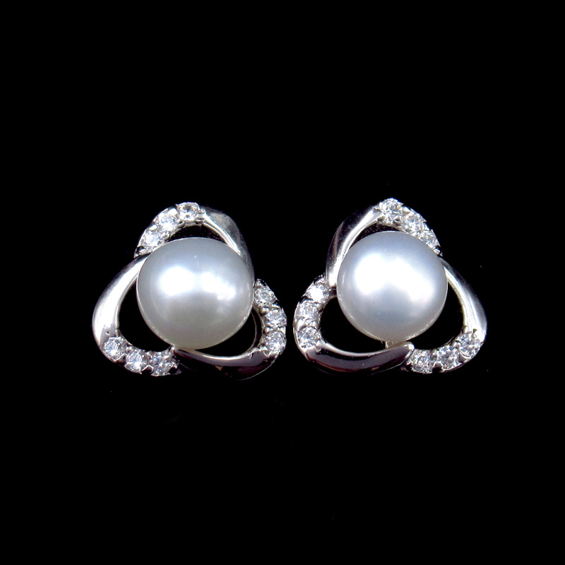Fancy Real Silver Triangle Shaped Freshwater Pearl Stud Earrings