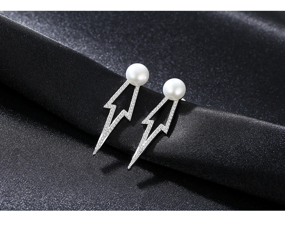 Luxury Elegant CZ Design Freshwater Pearl Sterling Silver Stud Earrings