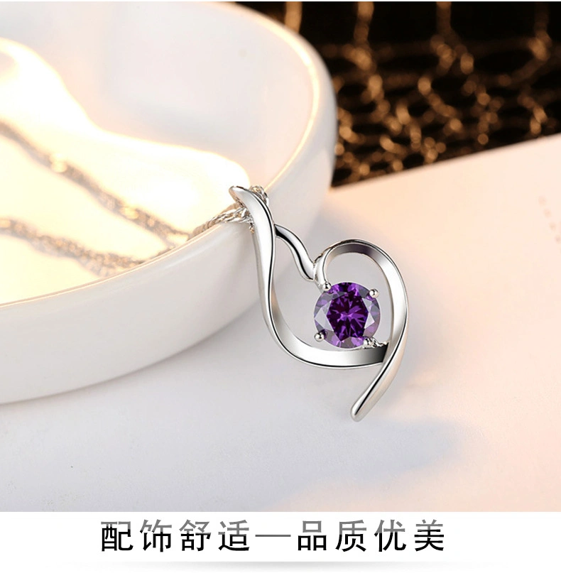 Simple Design Silver Choker Necklaces for Women and Girls Elegant Heart Crystal Pendant Necklace