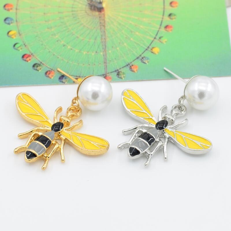 Custom Fashion Jewelry for Women Gold Bee Shaped Enamel Korean with Pearl Earrings