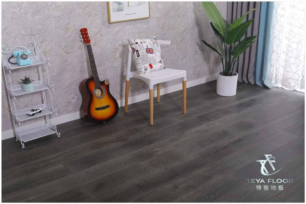 Engineered Wood Flooring /Ash Wood Floor/Household/Commerical/Brushed/UV Oil/UV Lacquer