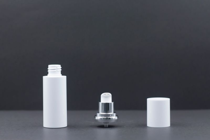 30ml/40ml Cosmetic Packaging Silver Electroplating Bottle Airless Pump Serum Container