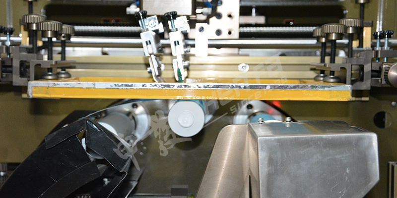 Manufacturer Automatic Screen Printing Machine for Caulking Tubes Flexibe Tubes Mascara Tubes Rigid Tubes