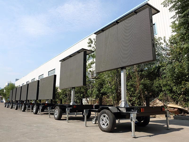 Mobile LED Outdoor Display Screen Advertising Trailer