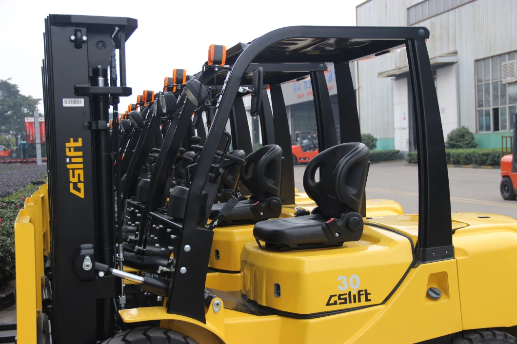 China Heavy Duty Material Handling Equipment 8 Ton Diesel Forklift for Sale