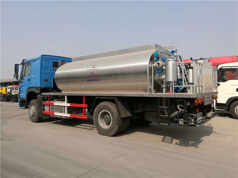 4 Tons 5 Tons Intelligent Sino Heated Bitumen Tank Sprayer Truck Manufacturer