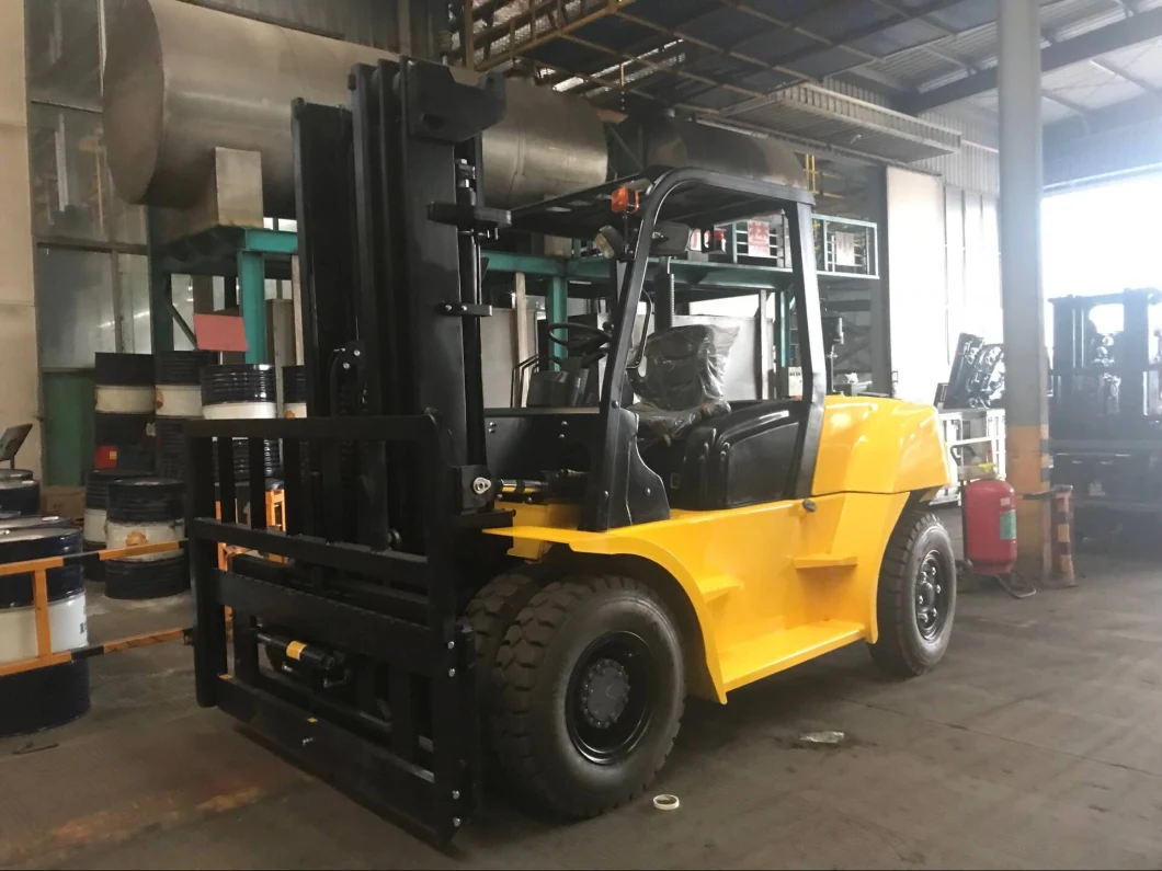 China Heavy Duty Material Handling Equipment 8 Ton Diesel Forklift for Sale