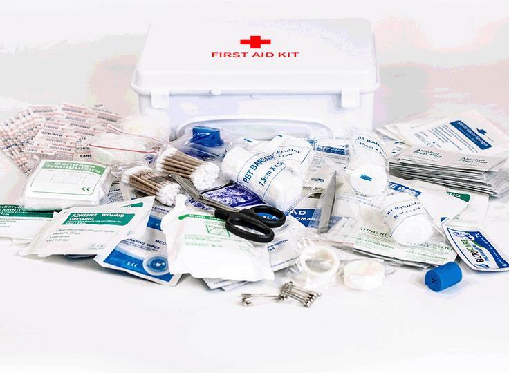 First Aid Kit White Plastic Box 34 Kinds of 250 Components First Aid Outer Box Hanging Wall First Aid Kit
