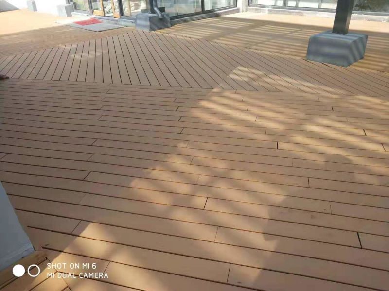 Waterproof and UV Resistant WPC Decking for Exterior Swimming Floor