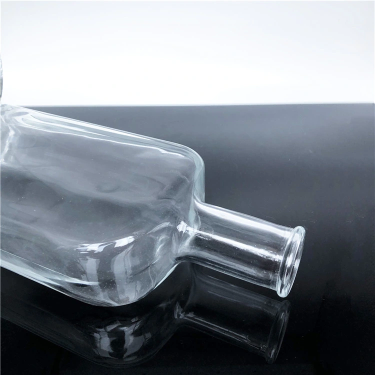 Flat Shape Empty 750ml Transparent Flat Vodka Whiskey Glass Bottle Liquor Bottle