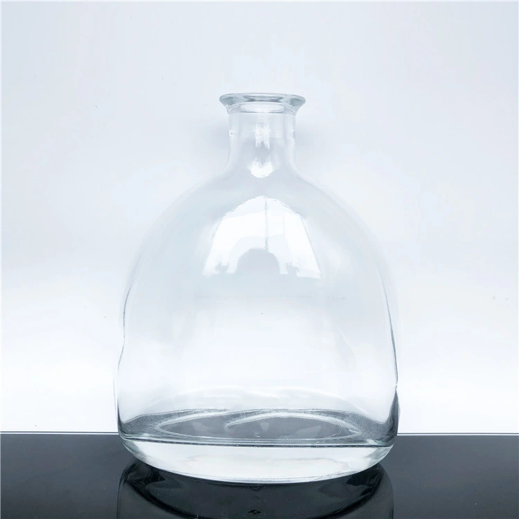 Wholesale Extra Flint Flat Liquor Glass Bottle 500ml for Whiskey Glass Bottle