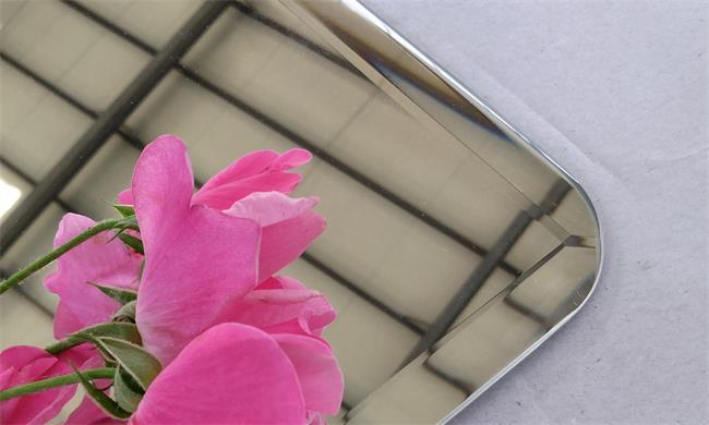 Factory Wholesale Hotel Vanity Frameless Mirror with Beveled Edges, Fog Free Shower Mirror