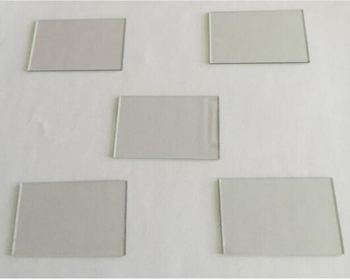 High Transmission 20ohm 100*100mm Indium Tin Oxidin Conductive Glass for Lab Test