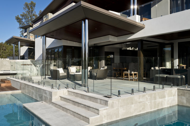 Tempered Glass for Glass Balustrade, Swimming Pool Fencing, Toughed Glass, Laminated Glass