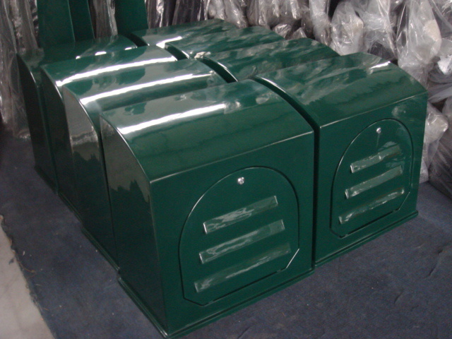 Custom Gel Coat Finish Fiberglass Trash Receptacle