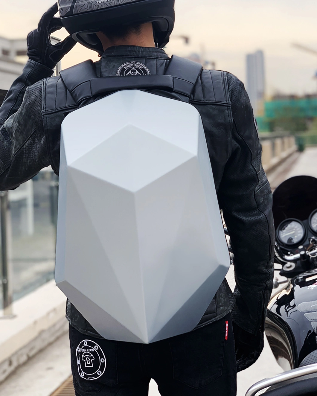 Motorcycle Riding Backpack Helmet Hard Shell Outdoor Travel Waterproof Computer Motorcycle Backpack