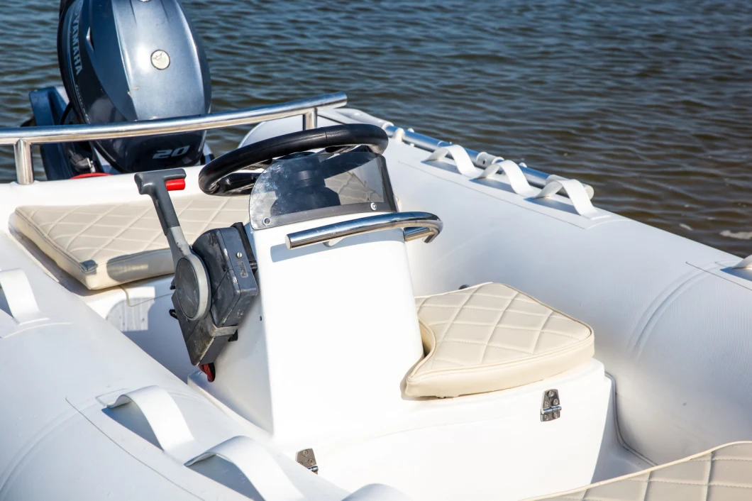 4 Peopler Rib 330 Luxury Fiberglass Inflatable Fishing Boat