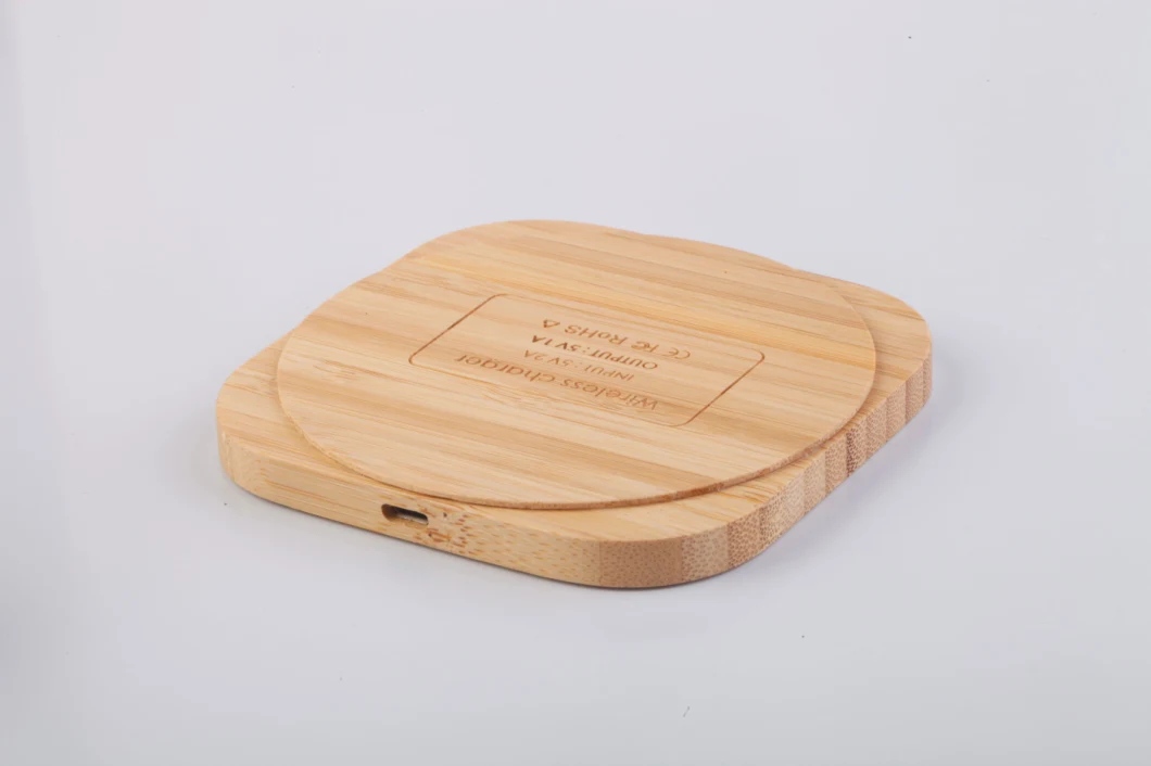 Best Seller 5W Square Portable Qi Standard Wireless Charger Cell Phone Bamboo Wireless Charging Pad