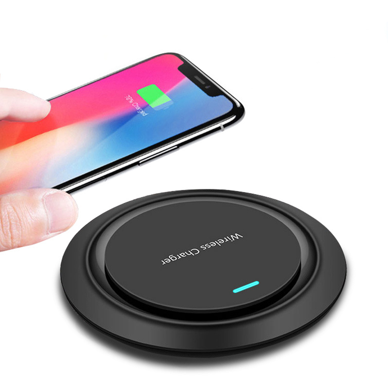 2020 New Fast Charging 10W Portable Qi Wireless Charger