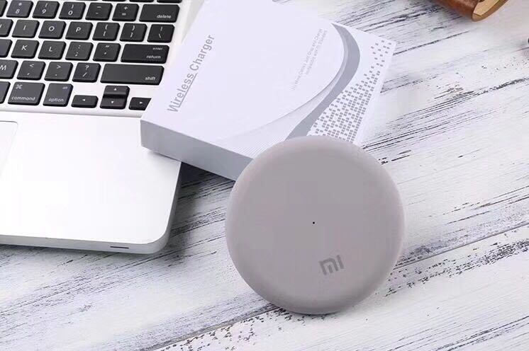 Mi Wireless Qi Fast Charger Universal Phone Charger