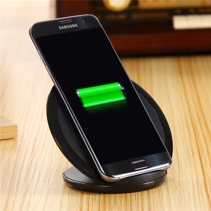 Qi Fast Wireless Quick Charger for iPhone 8/X/Samsung S6/S10
