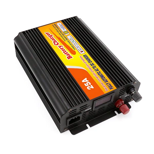 24V 25A 110VAC Lead Acid/Gel Solar Battery Charger (QW-25A)