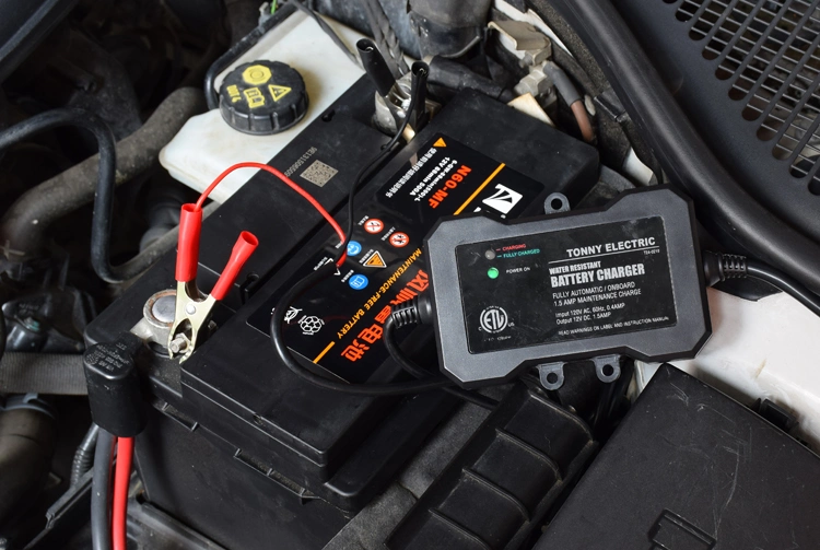 12V 1.5A Smart Car Battery Charger for All 12V Lead-Acid Batteries: Std, Gel, AGM