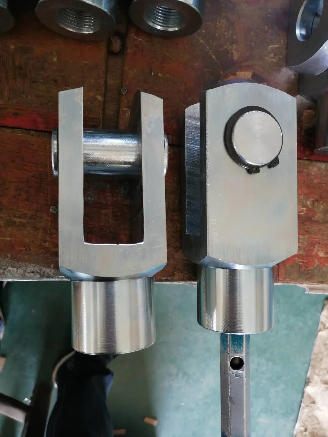 Connecting Parts Clevis and Lockage Pin Using for Pneumatic and Hydraulic Cylinder