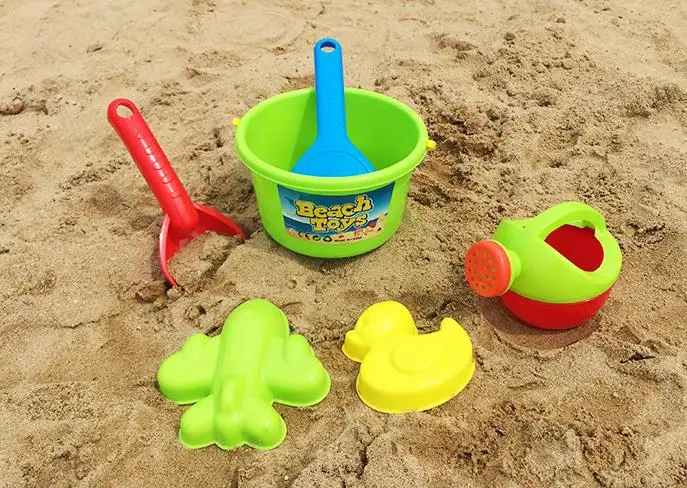 Beach Bucket Summer Plastic Beach Sand Toys Set for Children
