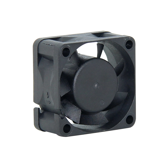 3015 Brushless DC Projector Cooling Fan 5V 12V 24V 2wires USB Connection IP67 IP68 Ball Bearing Fan