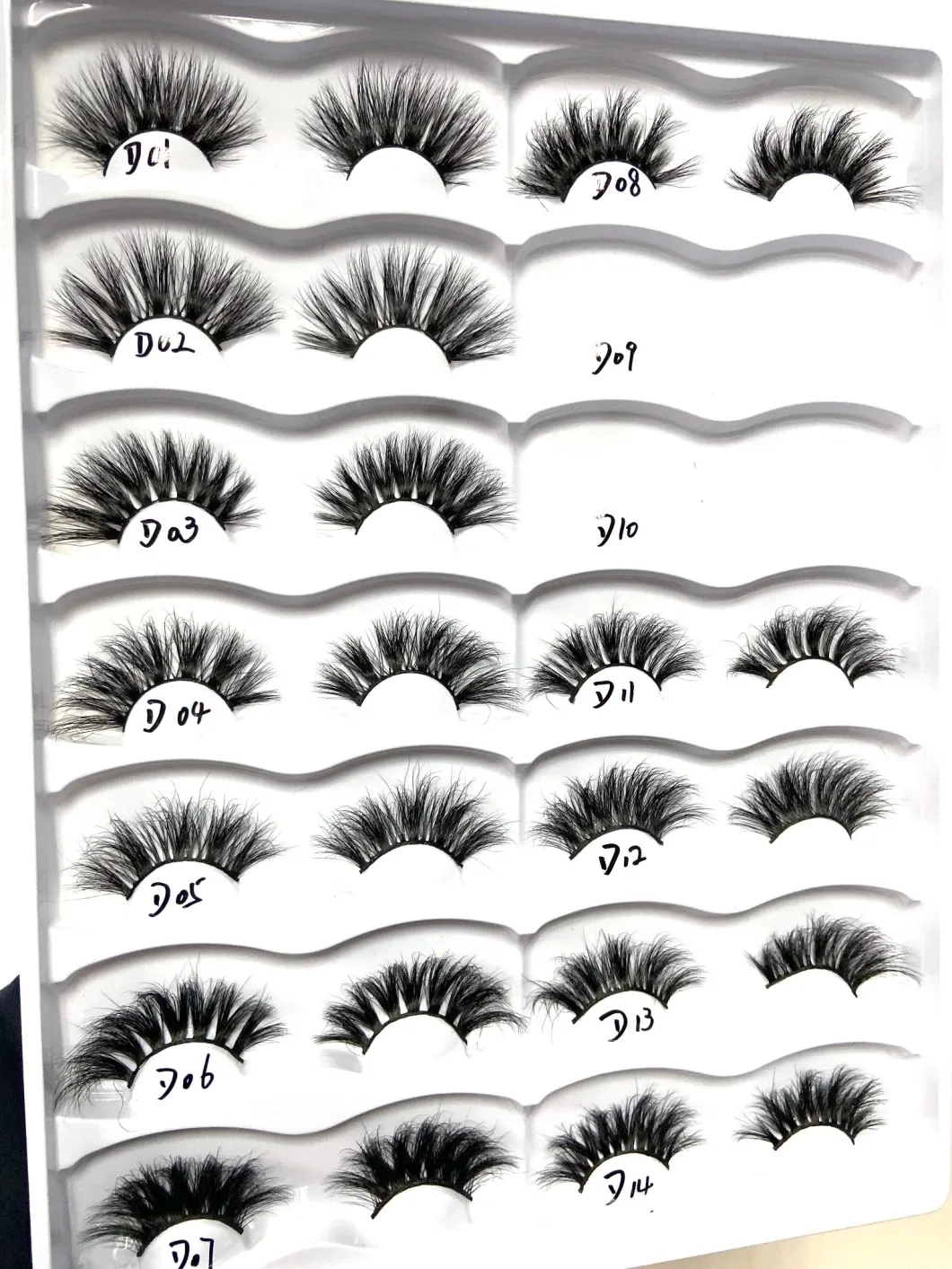 Top Quality 25mm 3D Mink Lashes Private Label Premium Mink Eyelashes 25mm Eyelash