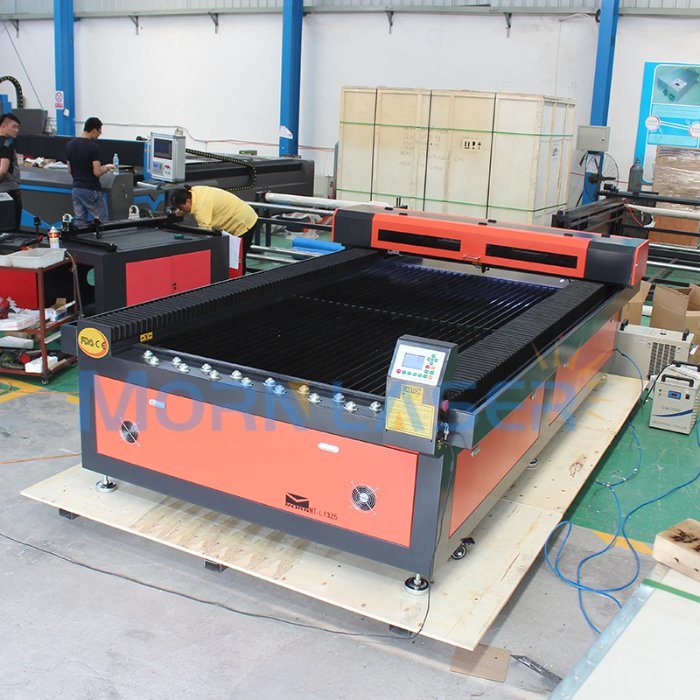 High Safety 1325 100 Watt CO2 Laser Engraving Machine Cutting Machine Looking for Distributors