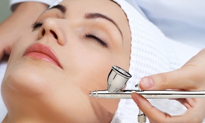 Multi-Functional Facial Beauty Treatment Jet Machine for Acne Treatment