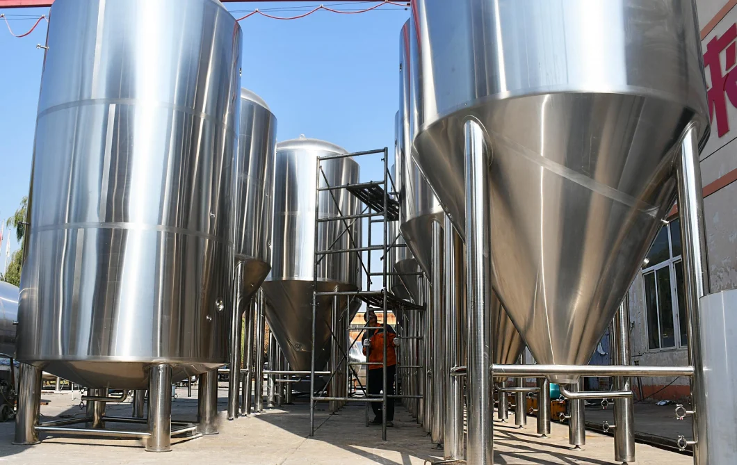 10000L 20000L Stainless Steel Beer Bright Tank Storage Tank with Cooling Jacket
