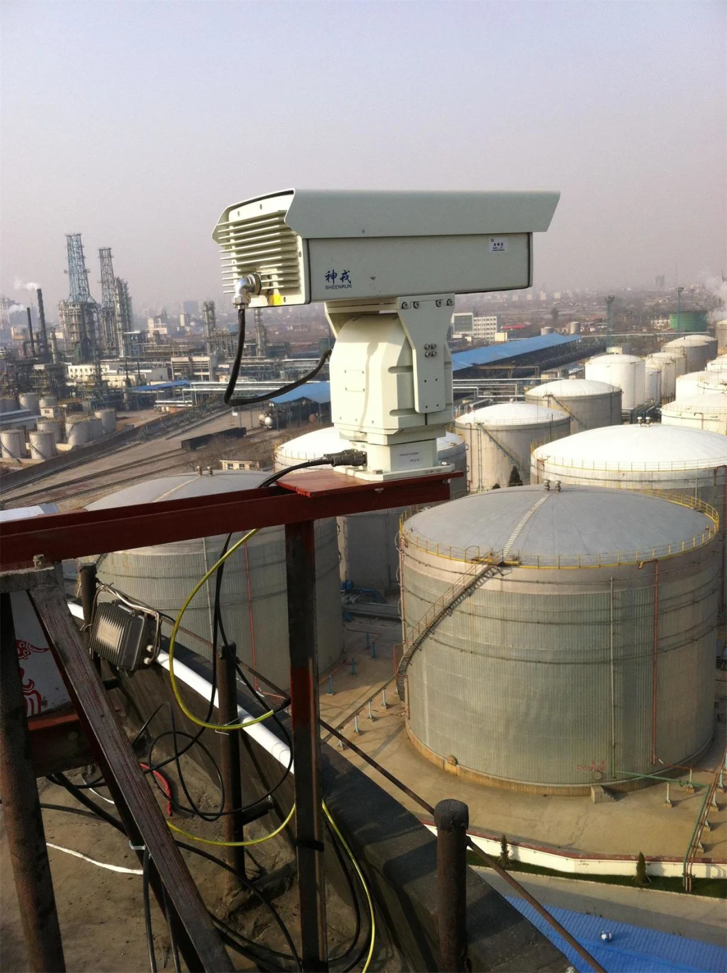 Long Range Thermal Imaging Security Camera for Airport