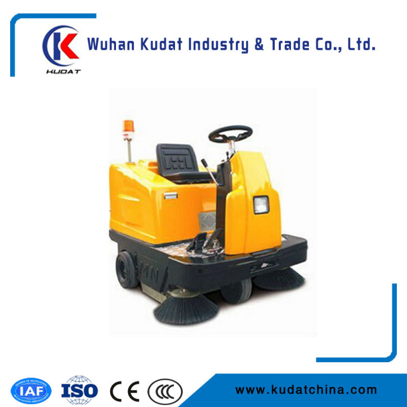 Compact Ride on Floor Sweeper for Airport