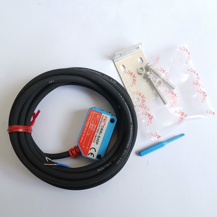 40cm Sensing Distance Photoelectric Sensor PNP with Red Visible Light
