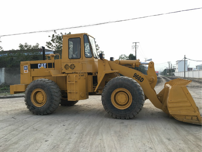 Durable Secondhand Machine Original Cat 966D Wheel Loader From Japan in Yard for Sale