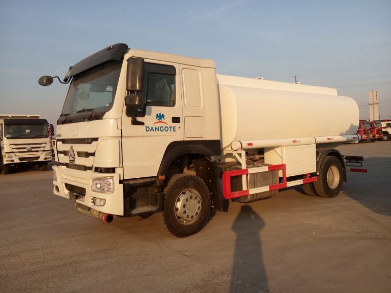 Sinotruk HOWO 20000L Fuel Tanker Truck, 6X4 Oil Tank Truck for Sale