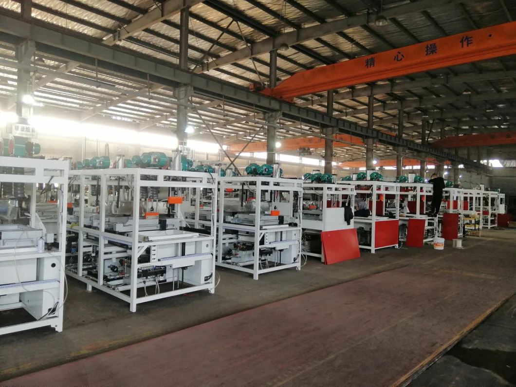 Chaoxu Small Vacuum Forming Production Machine for Baggage Bag