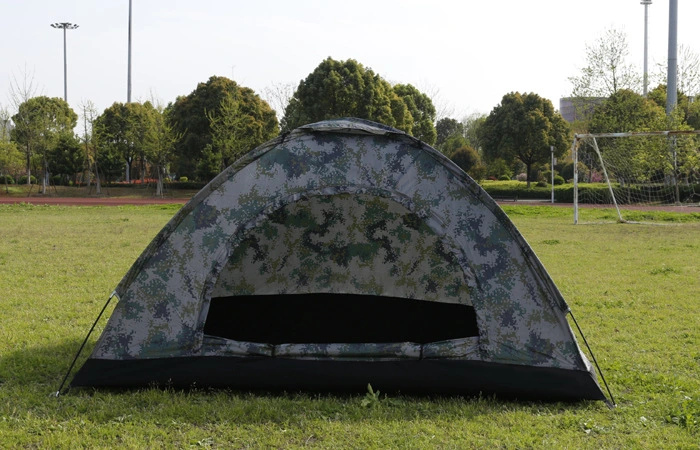 Outdoor 4 Man Pop up Camouflage Waterproof Camping Tent with Four Pine Poles