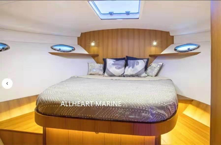 Luxury Motor Yacht with Flybridge Customizable Aluminum Luxury Yacht for Sale