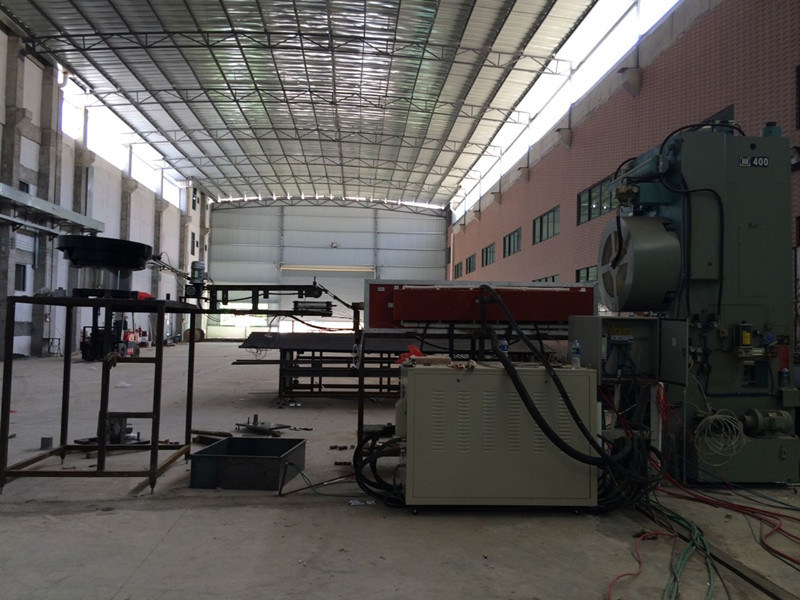Energy Saving Steel Induction Heater for Hammer Forging (GYM-400KW)